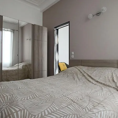 Apartment In Downtown Rochefort Appartement *